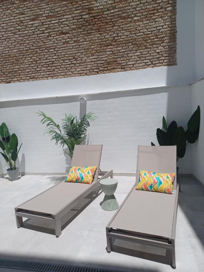Apartament Pop Art Historia De Conde Negro Con Patio Privado